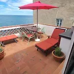 Σπίτι διακοπών Maison Sur La Roche, Vue Exceptionnelle, Quartier Des Peintres, Calme, Clim Et Wifi, Parking Prive, Plages A Pied *