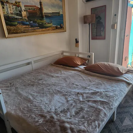 Сasa de vacaciones Maison Sur La Roche, Vue Exceptionnelle, Quartier Des Peintres, Calme, Clim Et Wifi, Parking Privé, Plages à Pied
