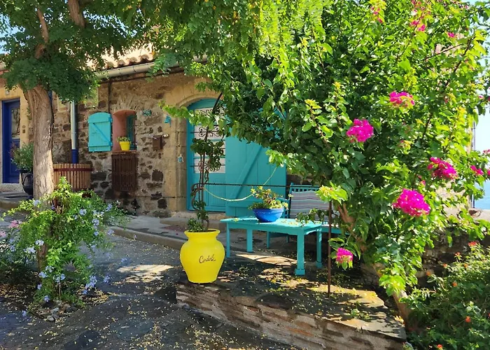 Maison Sur La Roche, Vue Exceptionnelle, Quartier Des Peintres, Calme, Clim Et Wifi, Parking Prive, Plages A Pied *